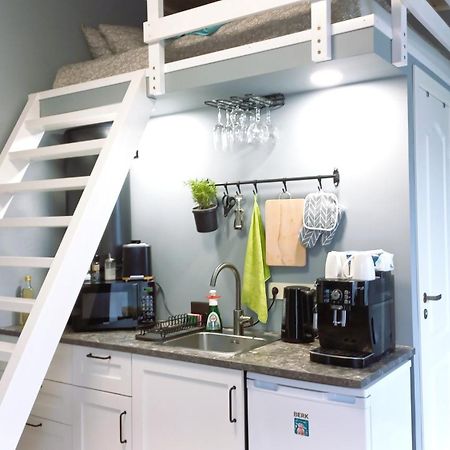 Апартаменты Tiny House, Kesk Loft Тарту Экстерьер фото